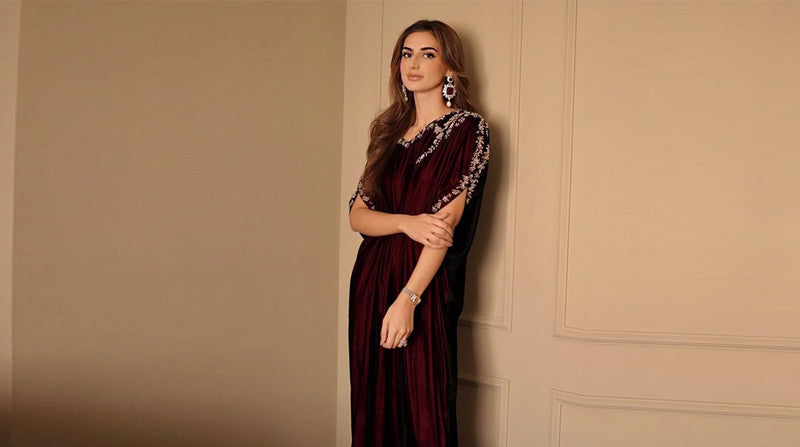 How to Style Your Pakistani Velvet Dress for Any Occasion