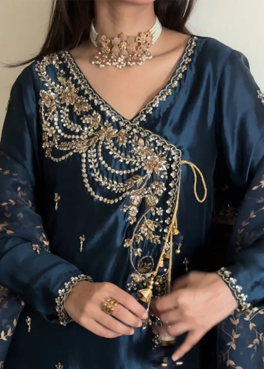 Luxury Pret Dresses by Mahum Asad: Elevate Your Wardrobe with Timeless Elegance