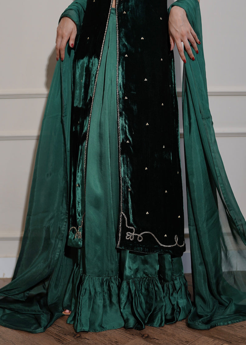 Emerald Elegant Dresses Pakistani Mahum Asad Emerald Elegant Dresses Pakistani Mahum Asad