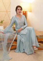 Famous - Shaista Lodhi